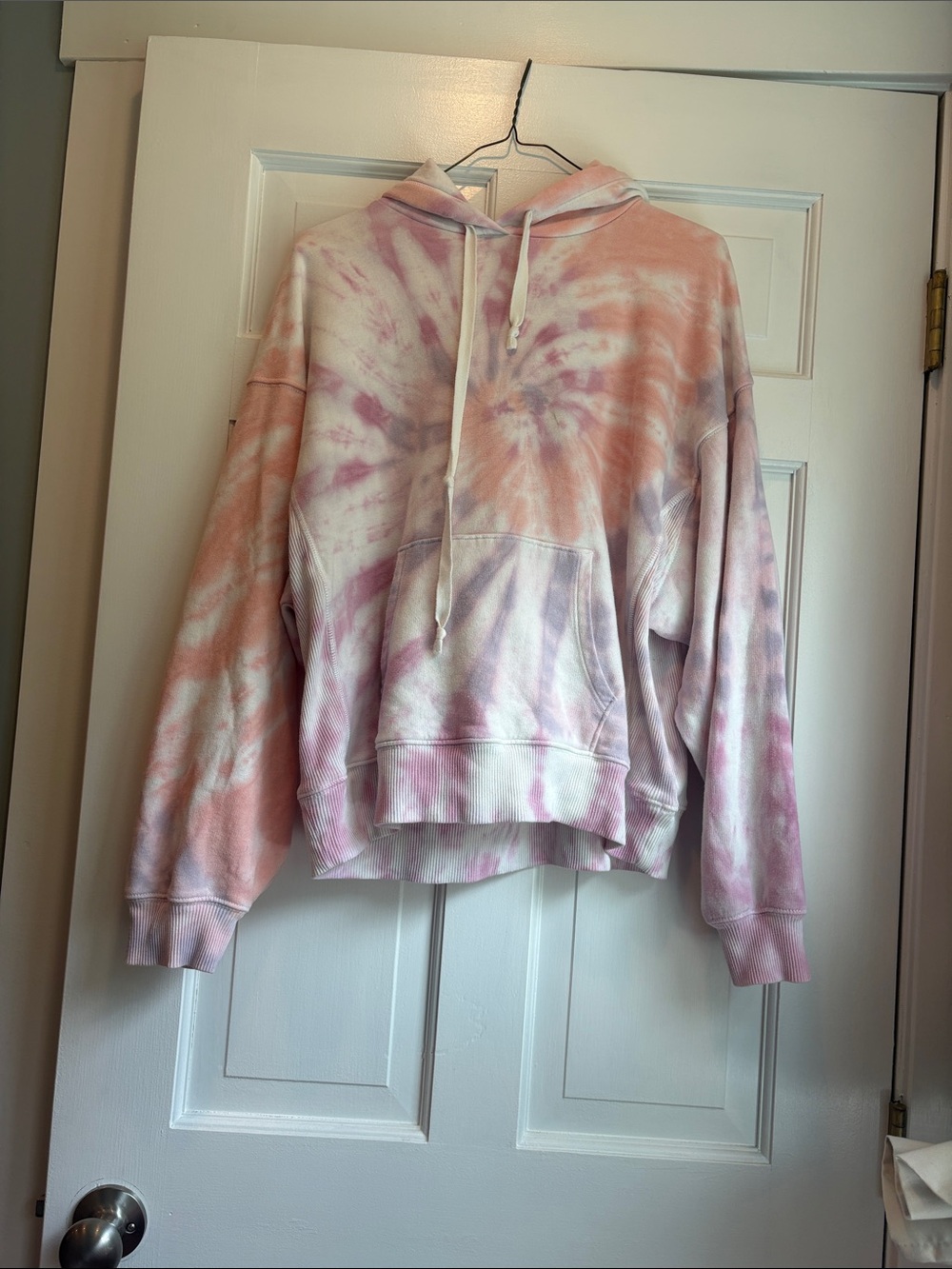 American Eagle Outfitters Pastel Tie-Dye Hoodie - Pink & Cream